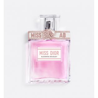 Buchet personalizat Miss Dior Blooming
