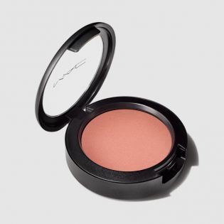 Fard de obraz SHEERTONE SHIMMER