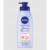 Lotiune infuzata cu flori de cires si ulei de jojoba