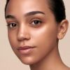 Radiant Cushion Fond de ten Dewy Refill